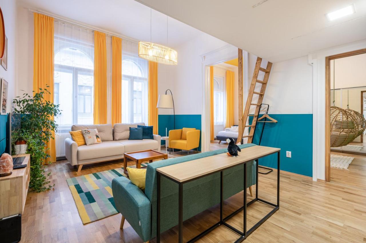 Live Star Apartment Budapest Luaran gambar