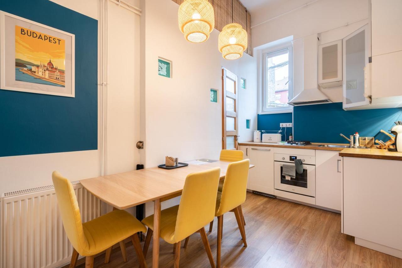 Live Star Apartment Budapest Luaran gambar