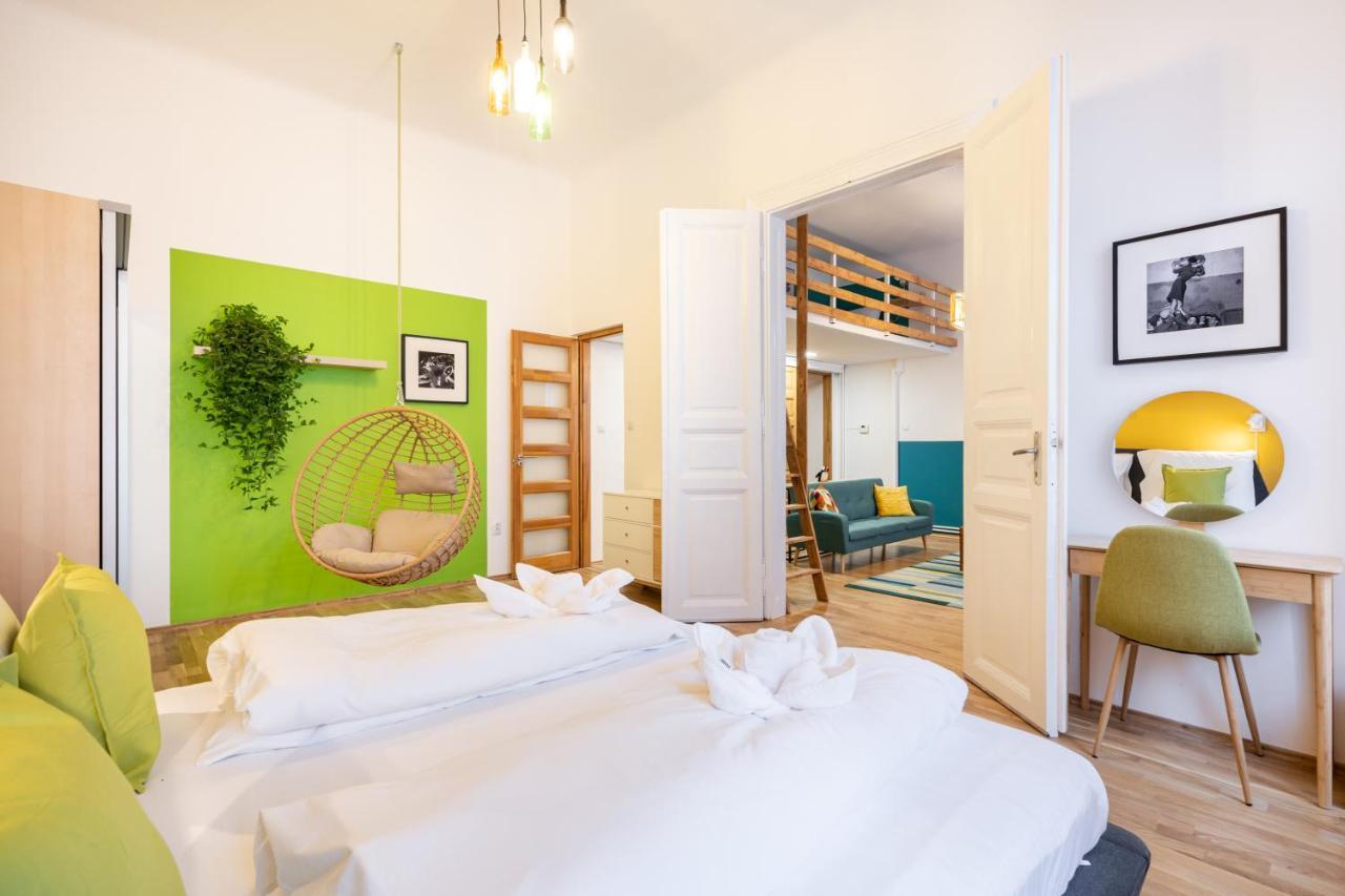 Live Star Apartment Budapest Luaran gambar